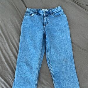Abercrombie 90’s Straight Ultra High Rise